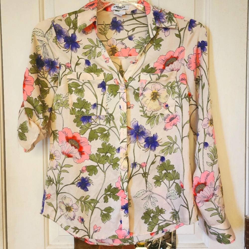 Express Portofino Floral Blouse